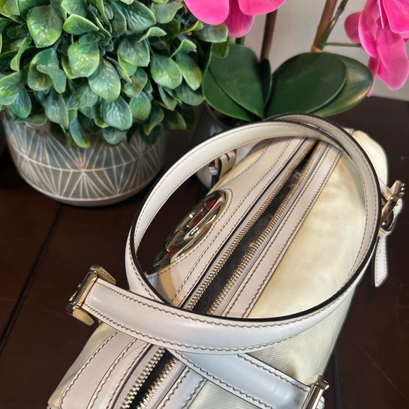 Gucci Sherry Line Interlocking G Mini Boston
Leather Tote Bag Shoulder - Picture 4 of 17